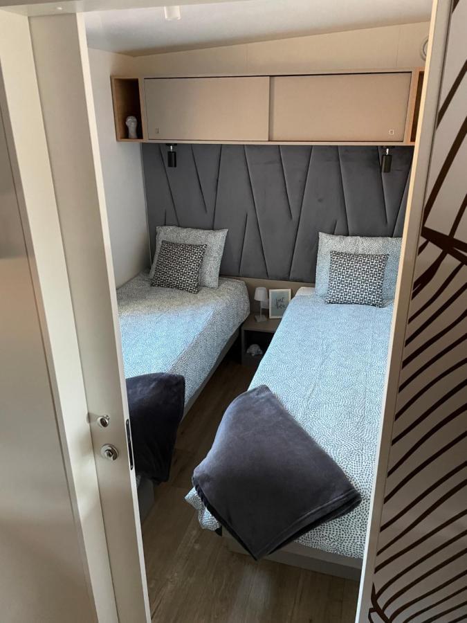Mobile Home Peponi Del Mar, Brand New Biograd Na Moru Exterior photo