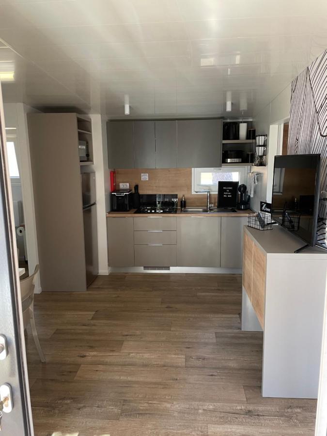 Mobile Home Peponi Del Mar, Brand New Biograd Na Moru Exterior photo