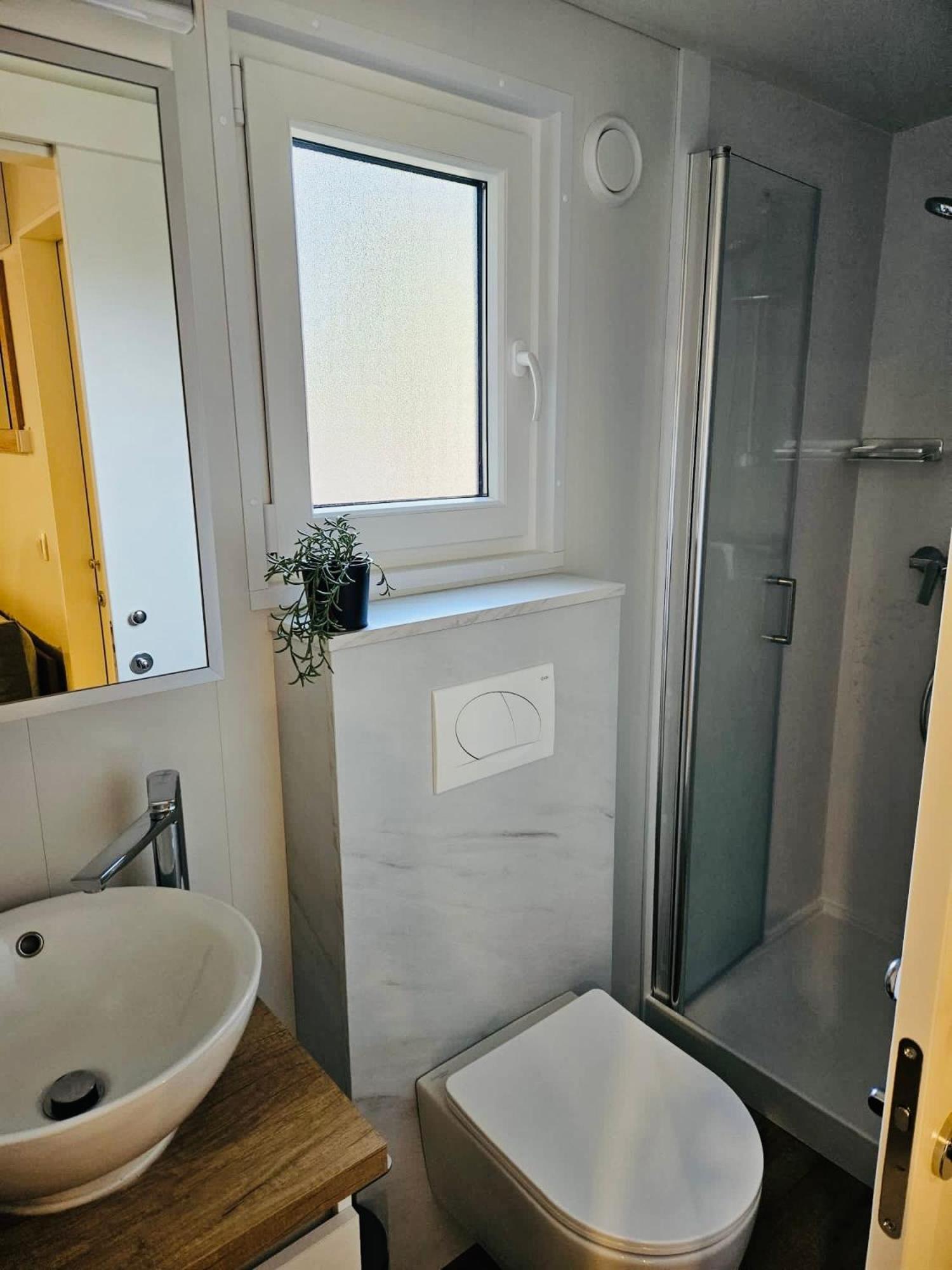 Mobile Home Peponi Del Mar, Brand New Biograd Na Moru Exterior photo